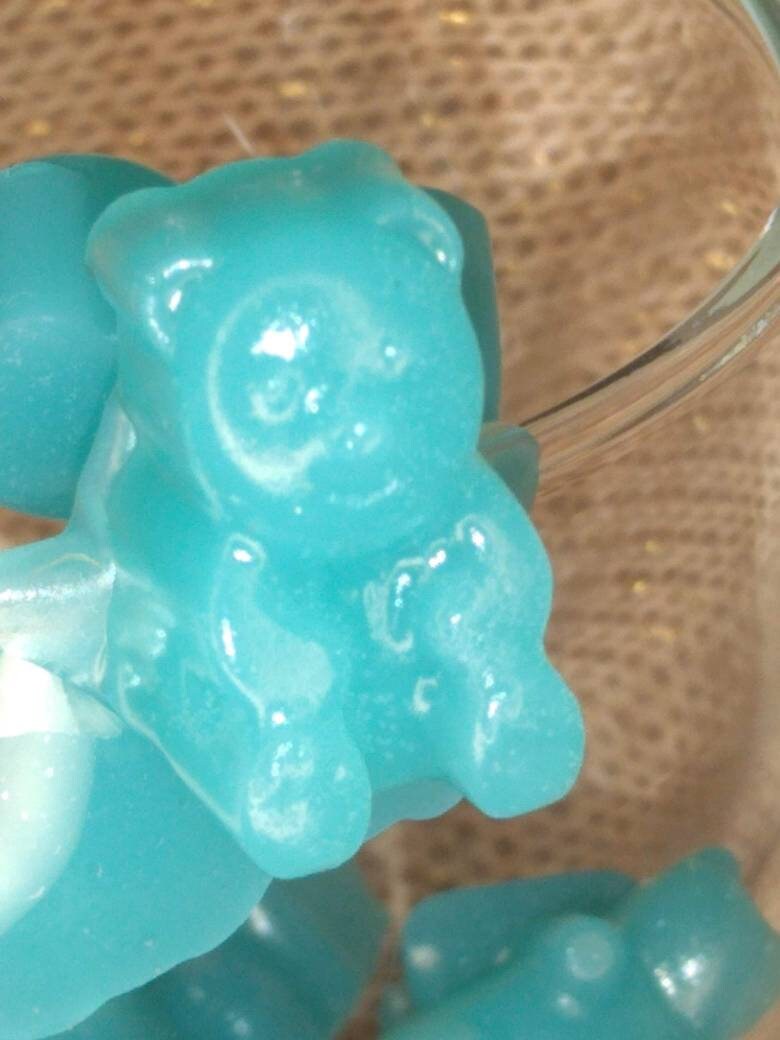 Sour blue raspberry lemonade wine infused gummy bears