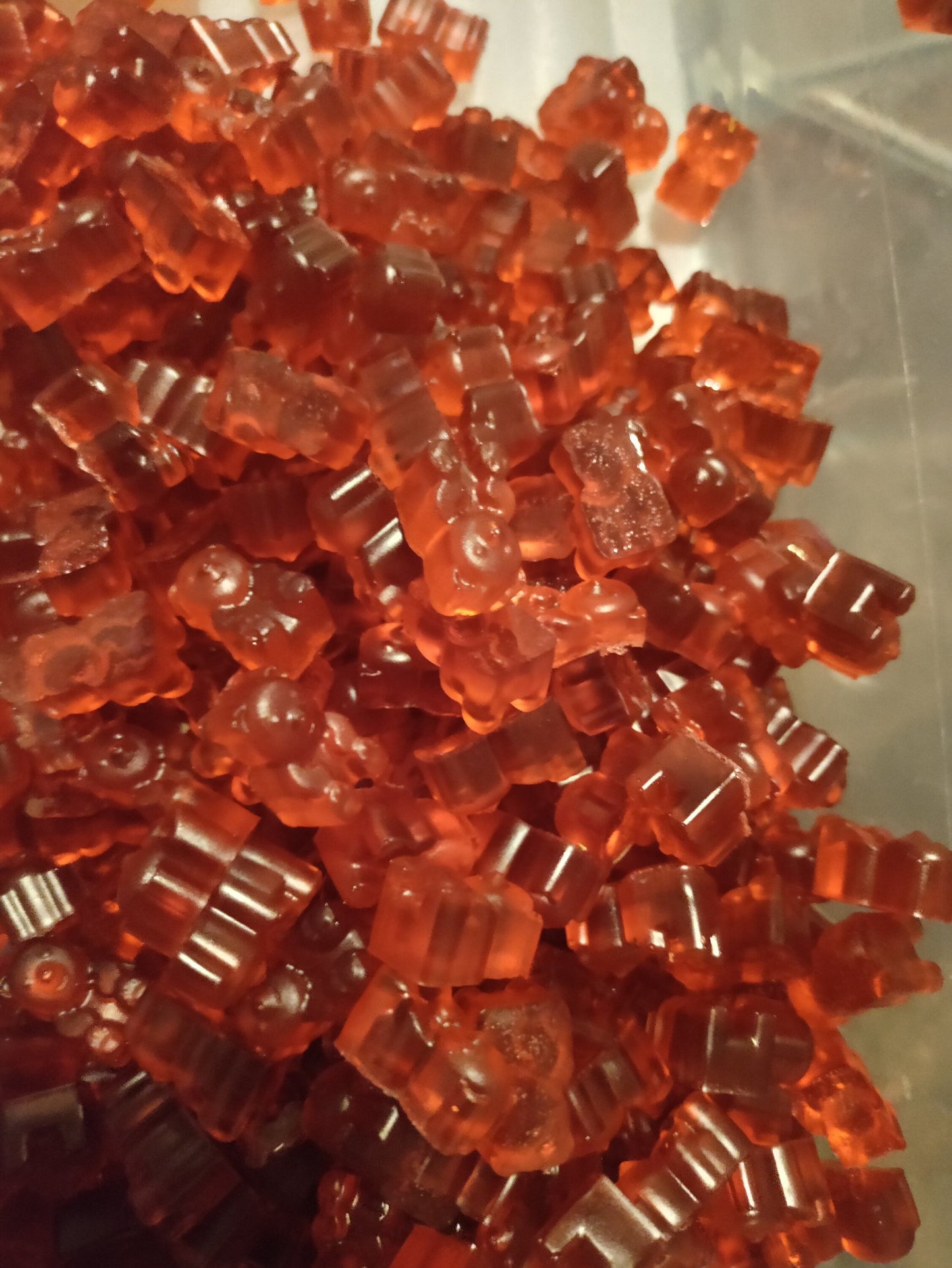Cranberry Pomegranate (RUM) infused Gummy Bears